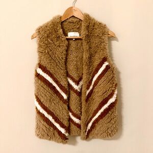 REVOLVE Heartloom Chevron Faux Fur Vest - Camel - S